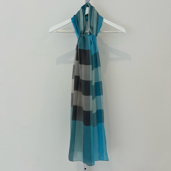 BURBERRY SILK SCARF 75” X 25.5” NWOTS! - Picture 1 of 16